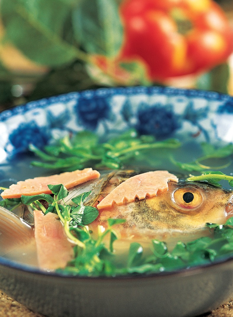 图片[1]-奶汤鲢鱼头的做法-锦囊菜谱