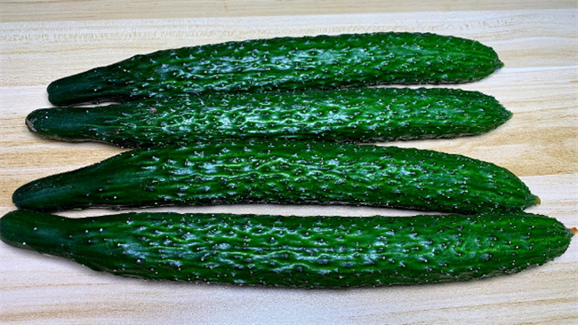 图片[2]-黄瓜有什么功效与作用 吃黄瓜能帮助减肥吗-锦囊菜谱