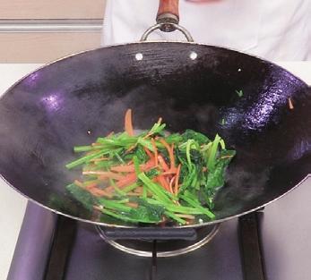 图片[5]-胡萝卜炒菠菜的做法-胡萝卜炒菠菜怎么做