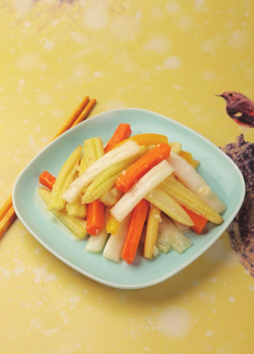图片[1]-胡萝卜炒玉米笋的做法-胡萝卜炒玉米笋怎么做