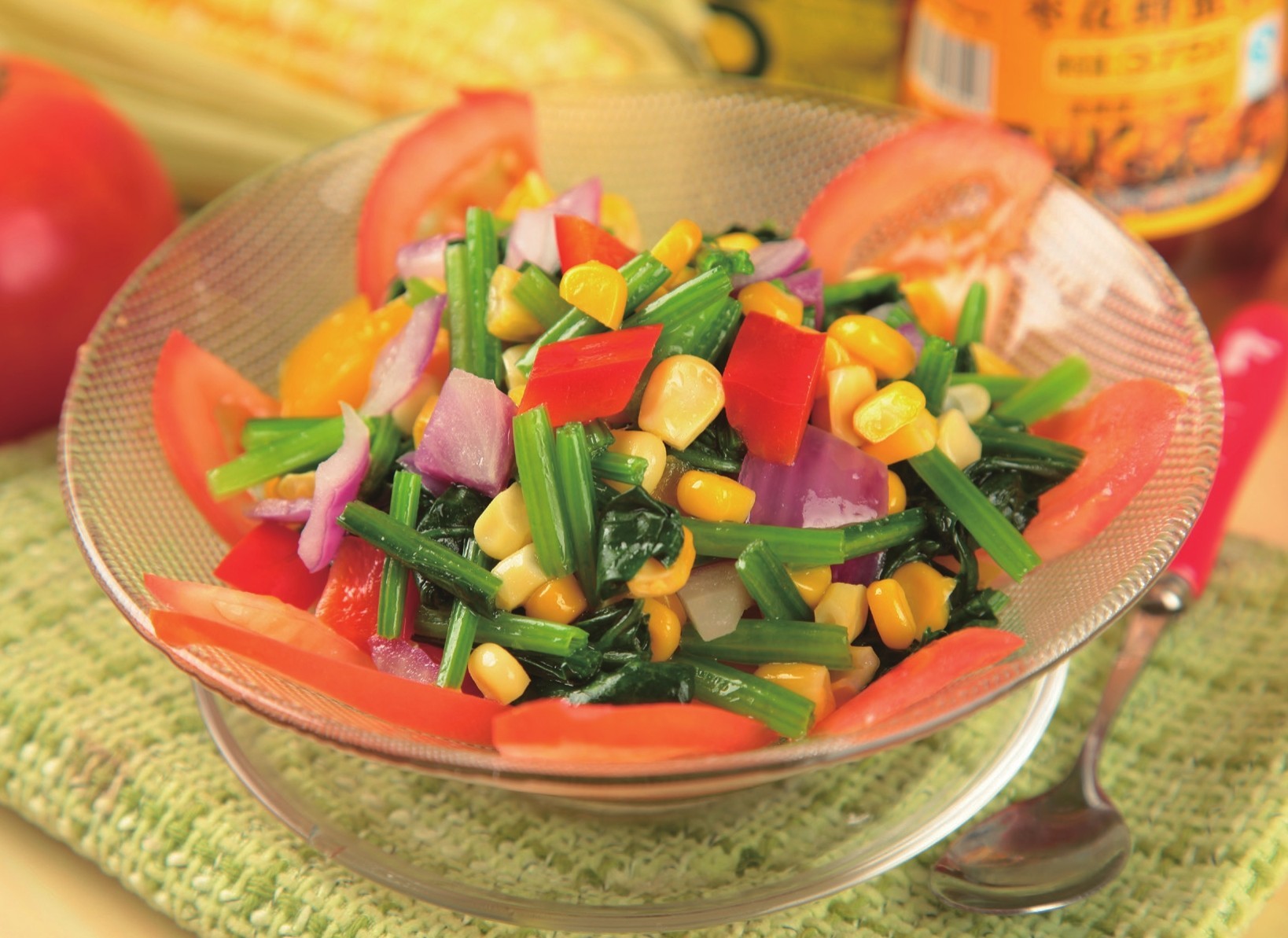 图片[1]-菠菜甜椒沙拉怎么做-菠菜甜椒沙拉的做法