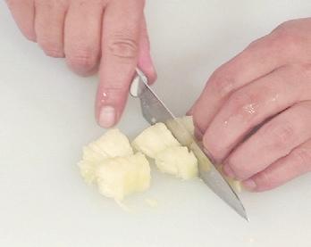 图片[3]-菠萝黄瓜沙拉-锦囊菜谱