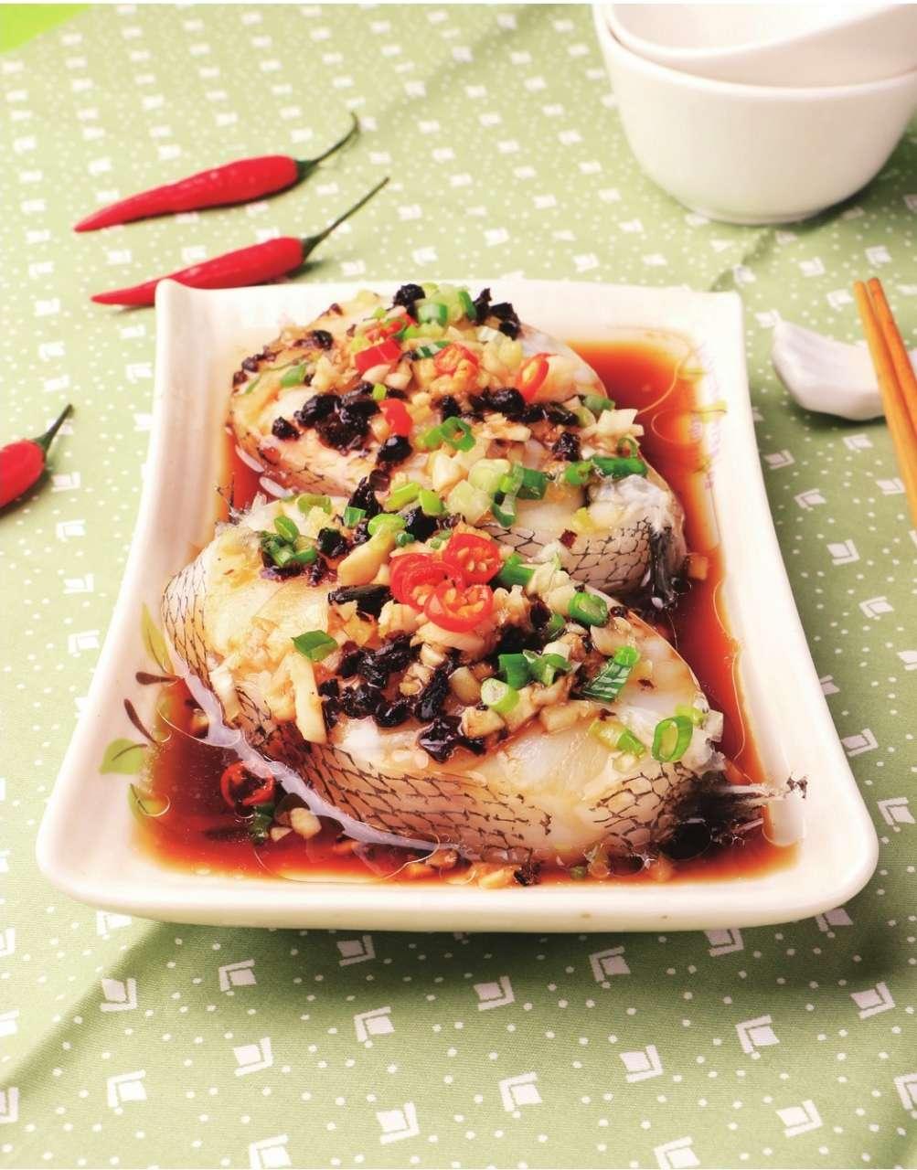 图片[1]-豆豉小米椒蒸鳕鱼-锦囊菜谱